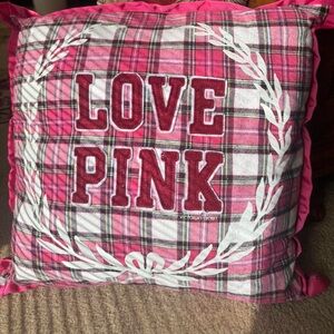 RARE Victoria’s Secret PINK University Plaid Wreath Pillow Circa 2008 🌿🎀🌿